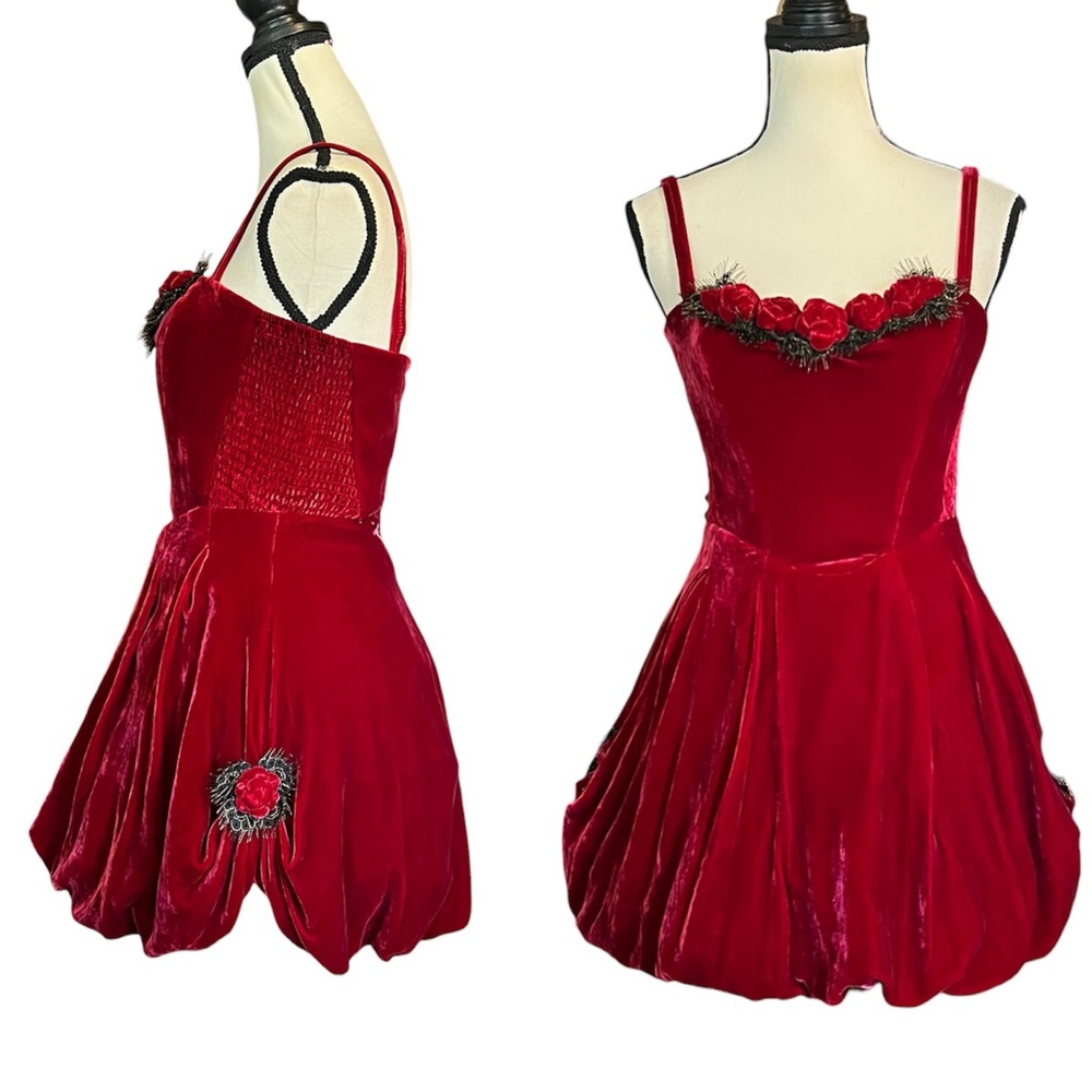 NWT Vintage Betsey Johnson Red Velvet Black Lace 3D Rose Cupcake Mini Dress - Picture 2 of 10